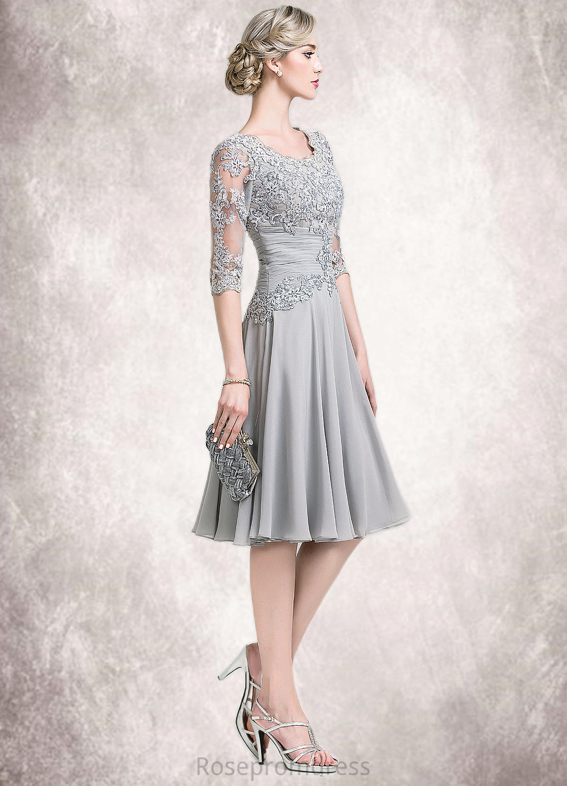Alia A-Line Scoop Neck Knee-Length Chiffon Mother of the Bride Dress With Ruffle Appliques Lace SRS126P0014715