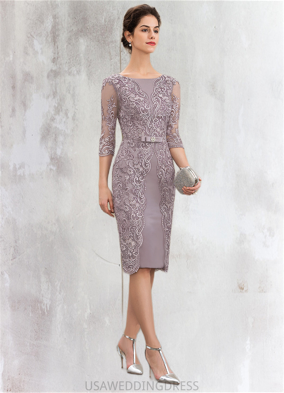 Jaelyn Sheath/Column Scoop Neck Knee-Length Satin Lace Mother of the Bride Dress With Beading Bow(s) DS126P0014727