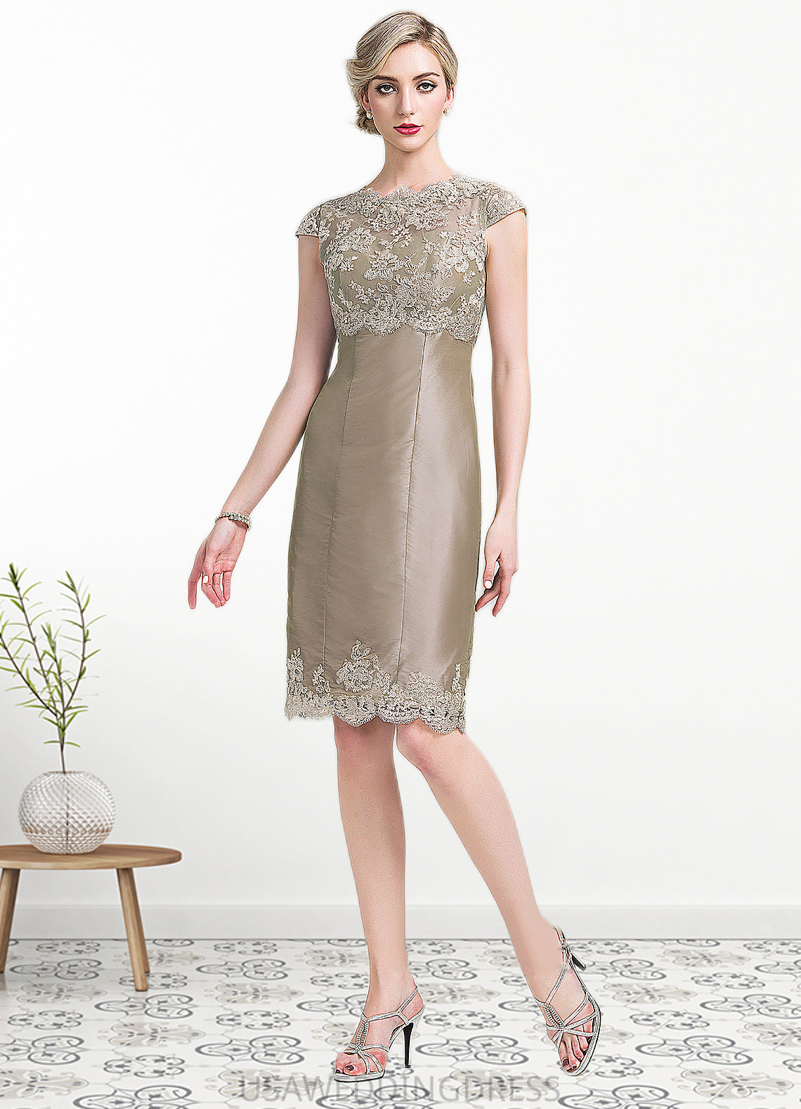 Lana Sheath/Column Scoop Neck Knee-Length Taffeta Mother of the Bride Dress DS126P0014808