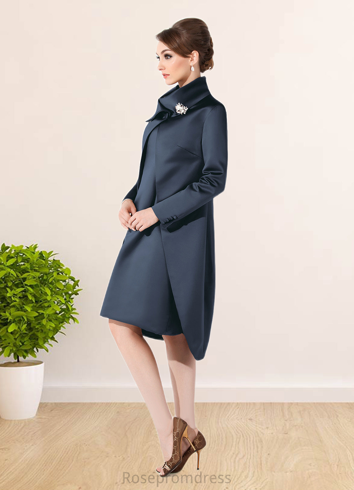 Michaelia Sheath/Column Scoop Neck Knee-Length Satin Mother of the Bride Dress SRS126P0014812