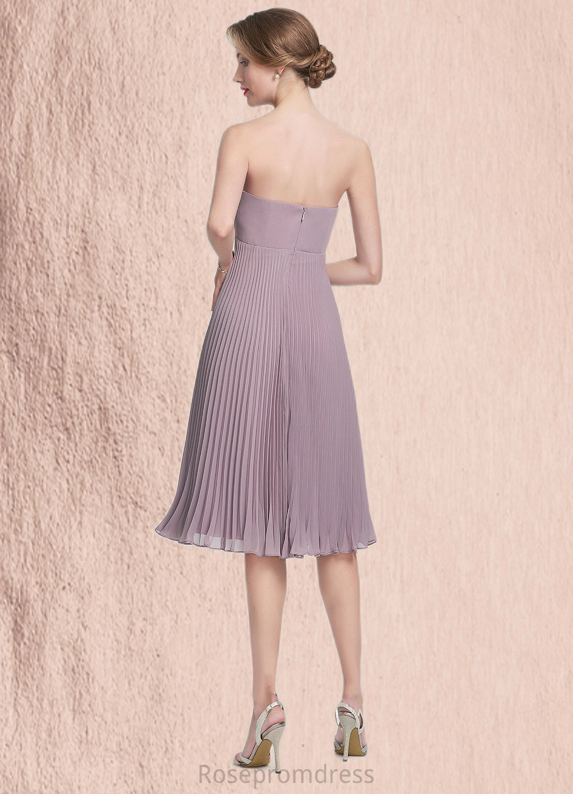 Shayna A-Line Sweetheart Knee-Length Chiffon Mother of the Bride Dress With Pleated SRS126P0014823