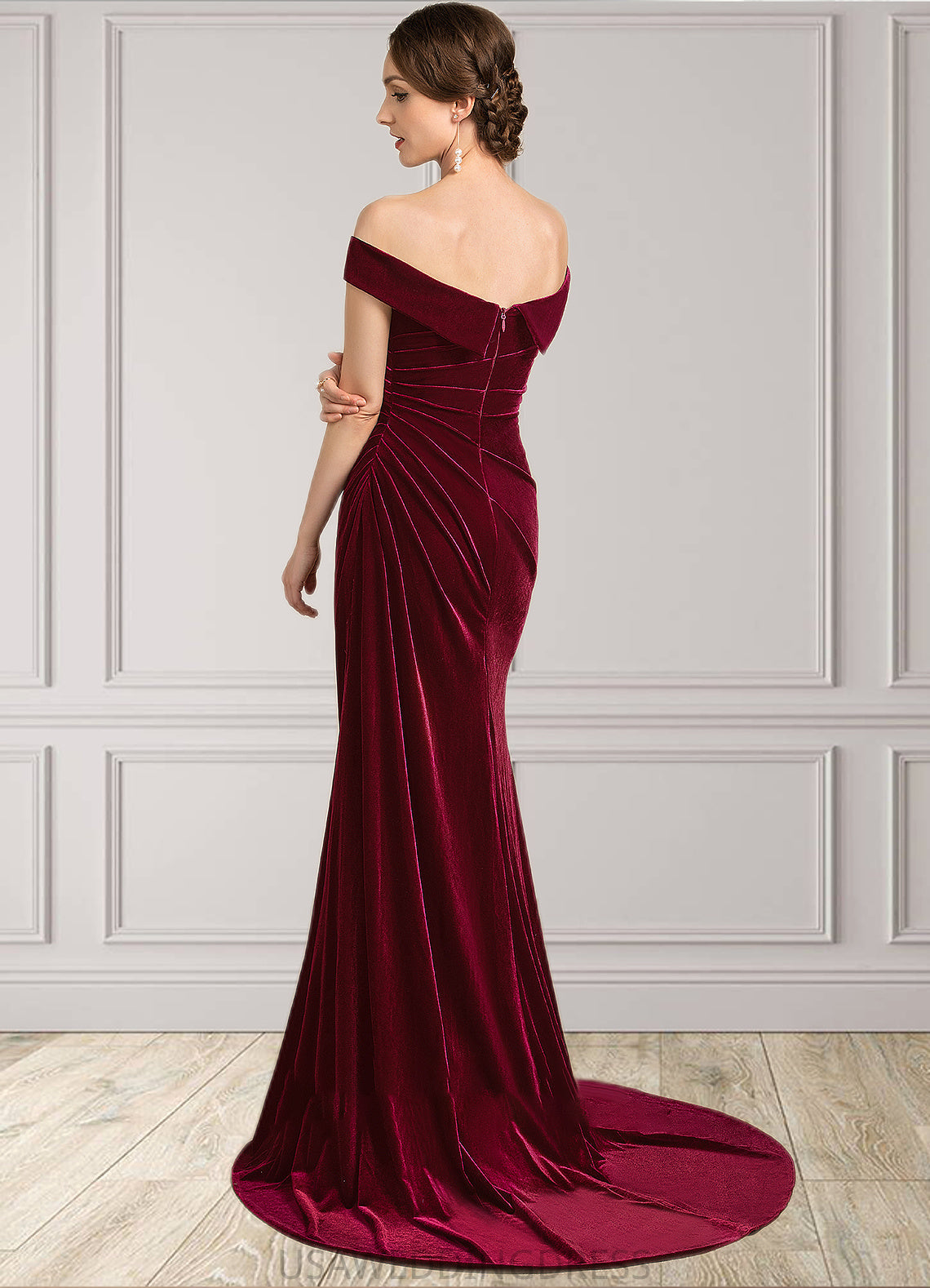 Belinda Trumpet/Mermaid Off-the-Shoulder Sweep Train Velvet Mother of the Bride Dress With Ruffle DS126P0014988