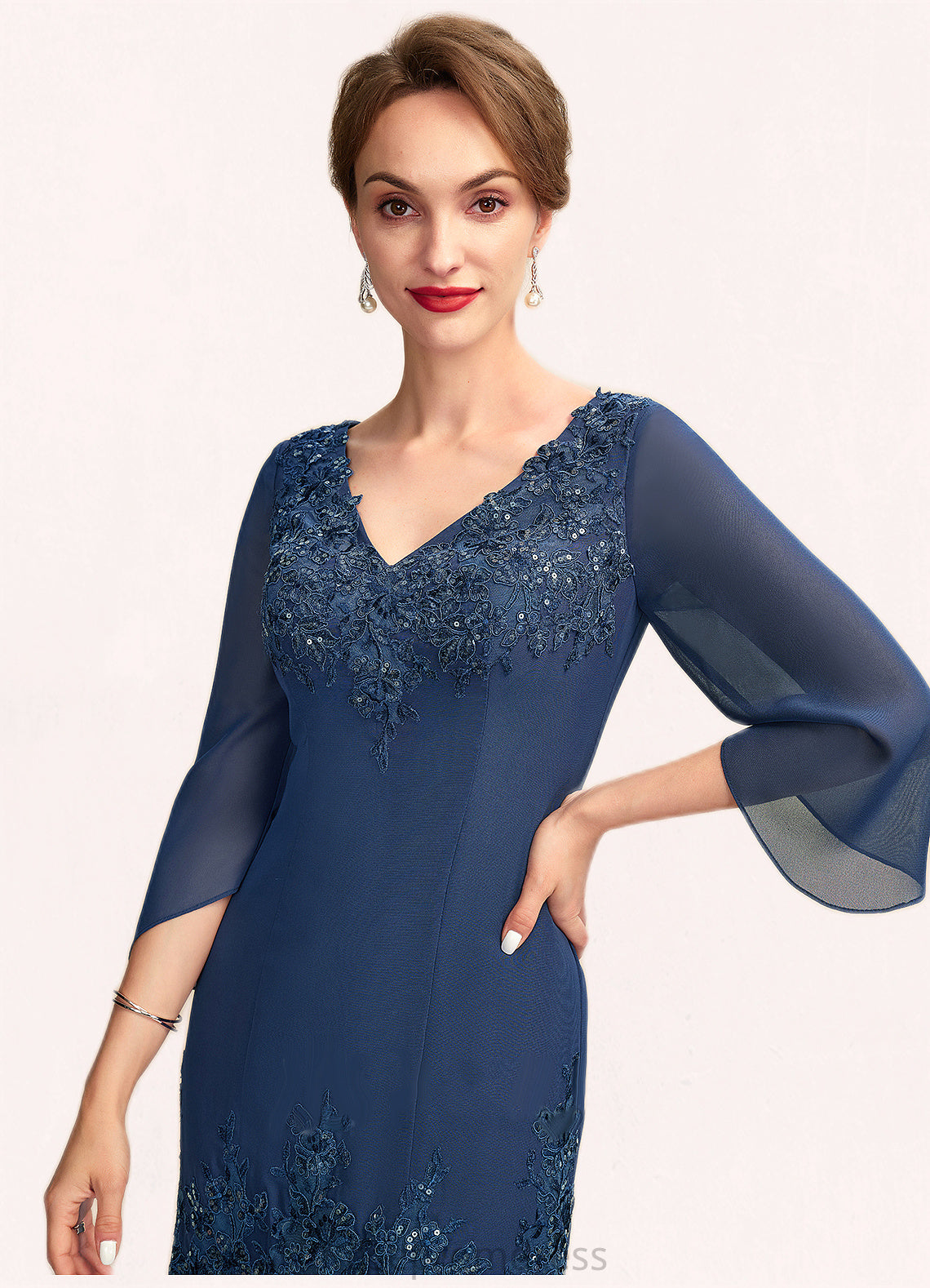 Kaylee Trumpet/Mermaid V-neck Ankle-Length Chiffon Mother of the Bride Dress With Appliques Lace Sequins SRS126P0015009