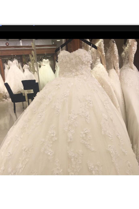 2024 Spaghetti Straps Wedding Dresses A Line Tulle With Applique