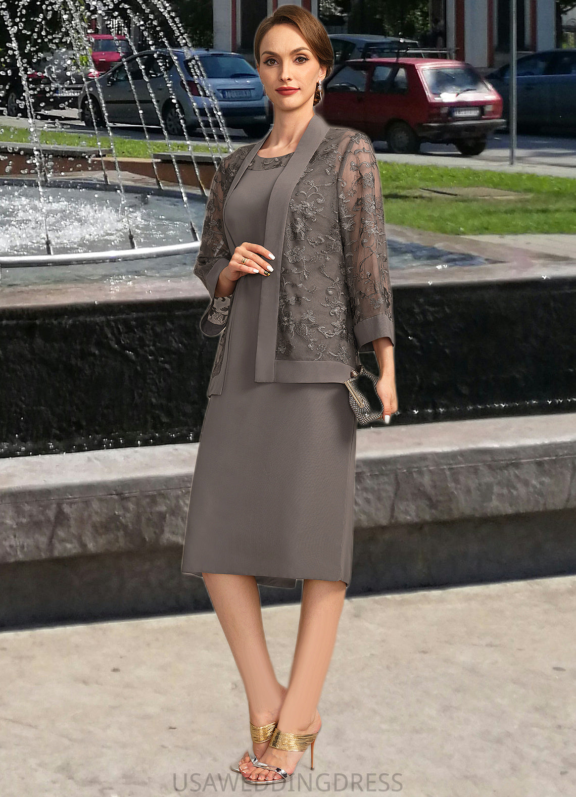 Emmy Sheath/Column Scoop Knee-Length Chiffon Mother of the Bride Dress With Appliques Lace DS126P0021842