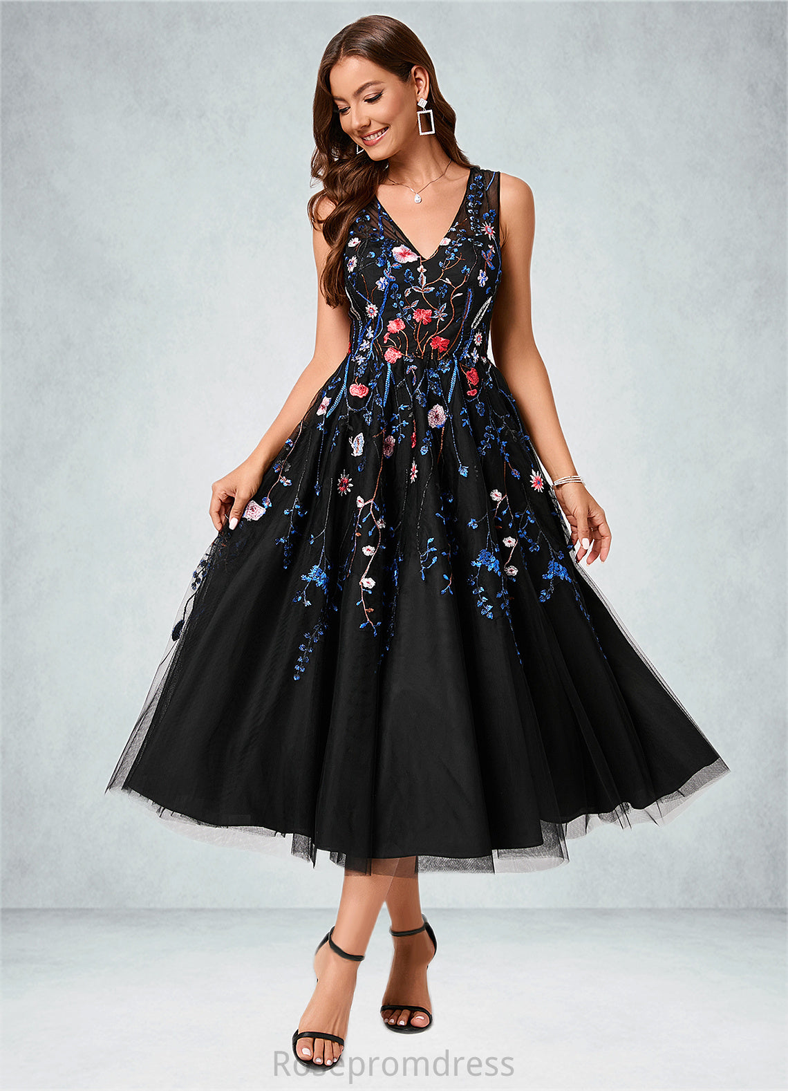 Lauryn A-line V-Neck Tea-Length Lace Tulle Cocktail Dress With Appliques Lace SRSP0022260