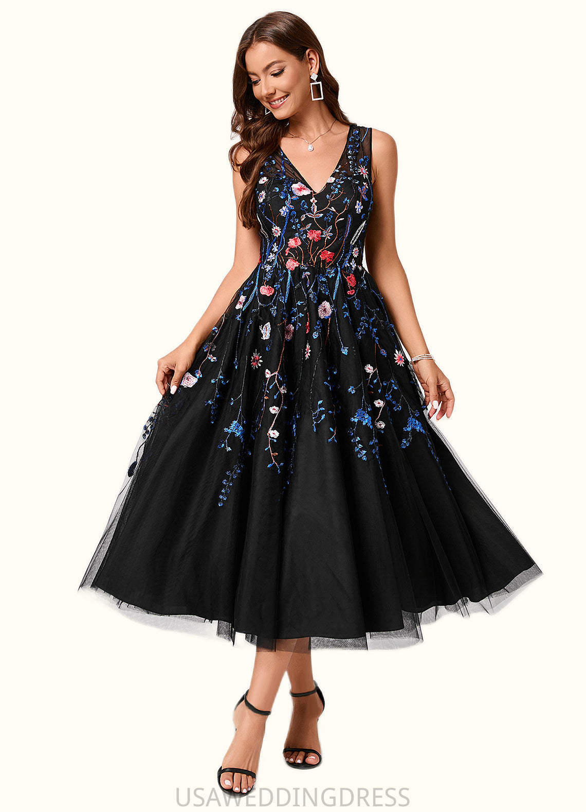 Kitty A-line V-Neck Tea-Length Lace Tulle Cocktail Dress With Appliques Lace DSP0022260