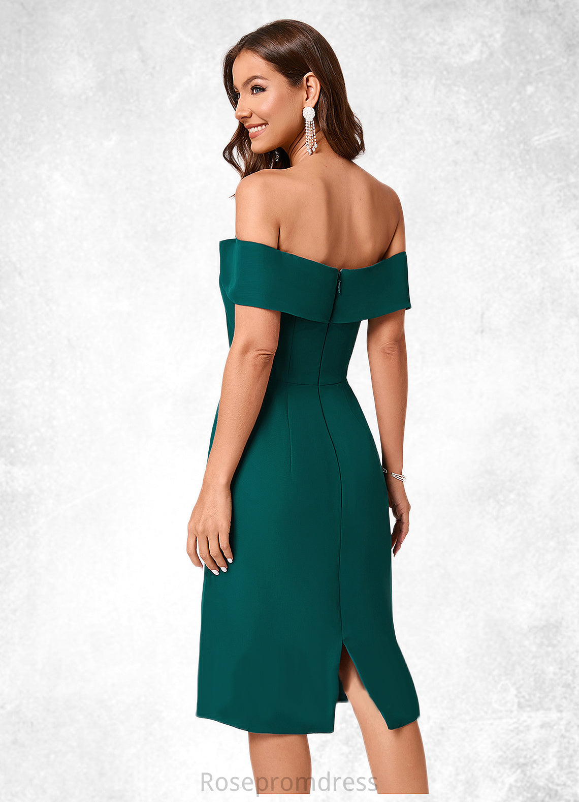 Jordin Sheath/Column Off the Shoulder Knee-Length Chiffon Cocktail Dress With Ruffle SRSP0022340