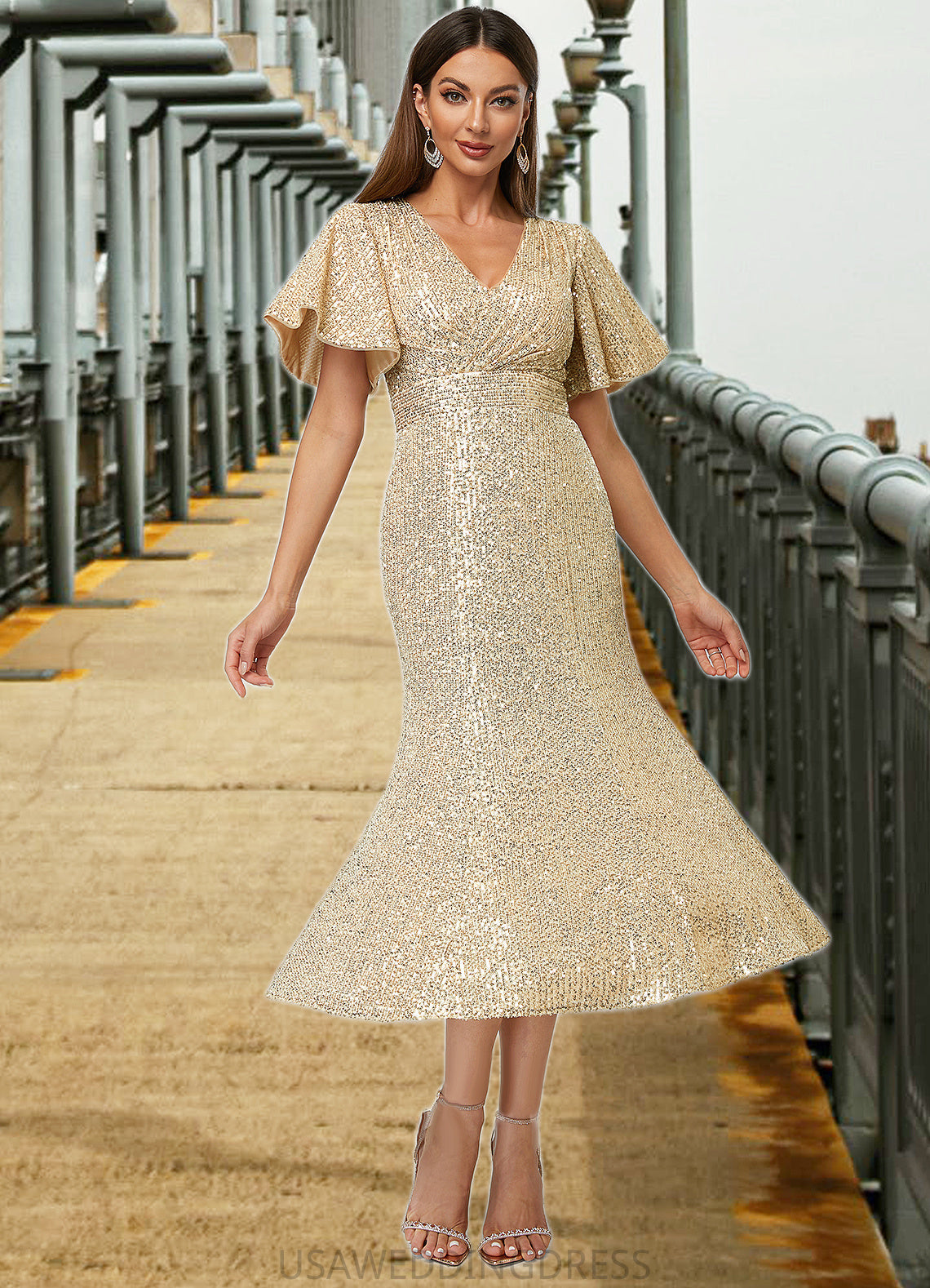 Amaris Trumpet/Mermaid V-Neck Tea-Length Sequin Cocktail Dress DSP0022351