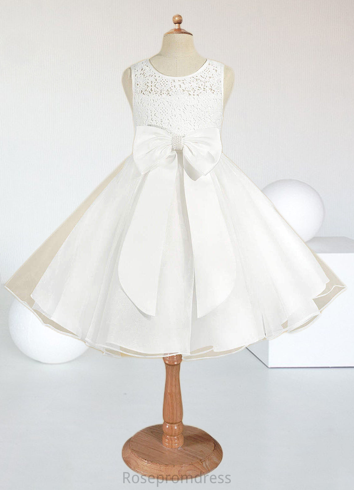 Carolyn A-Line Lace Organza Knee-Length Dress Diamond White SRSP0022811