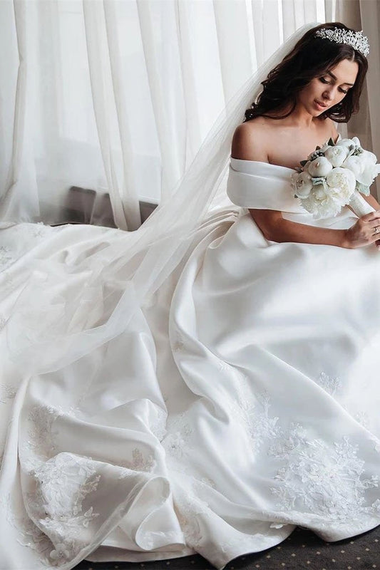Ball Gown Off the Shoulder Satin White Sweetheart Wedding Dresses, Wedding Gowns SRS15062