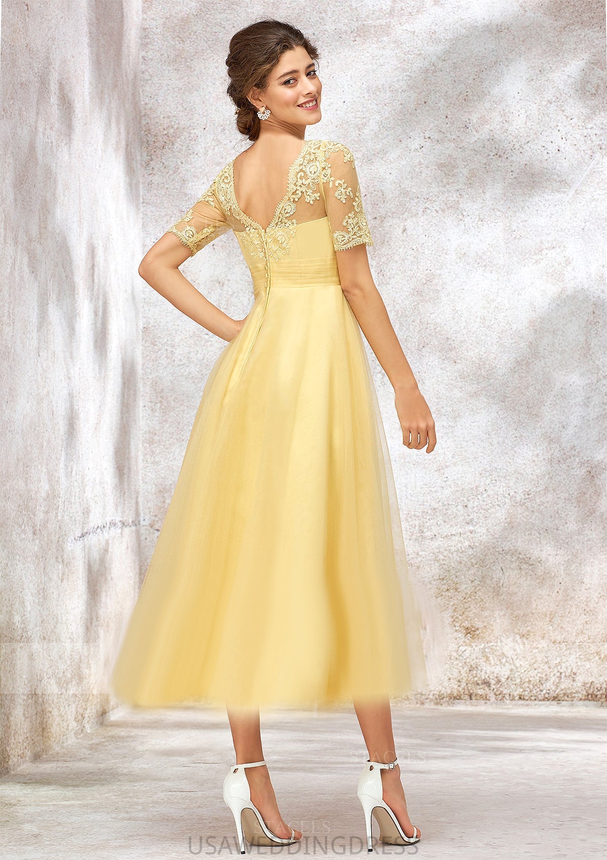 Short Sleeve A-line/Princess Tulle Bateau Bridesmaid Dresses With Lace Appliqued Jill DSP0025351