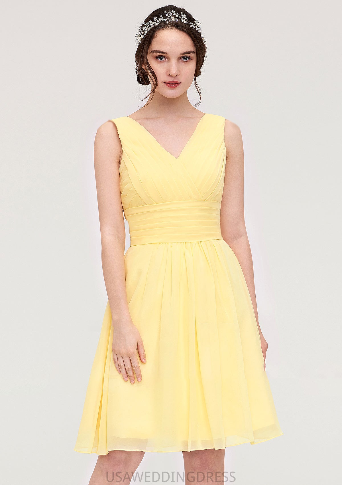 V Neck Sleeveless A-line/Princess Chiffon Knee-Length Bridesmaid Dresses With Pleated Emilie DSP0025414