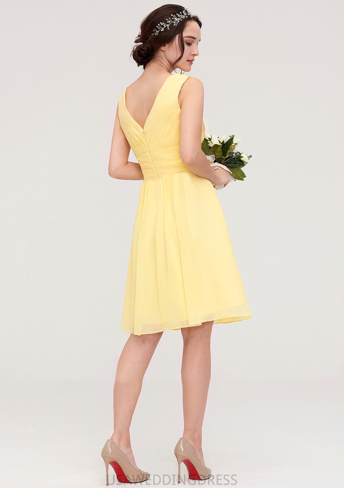 V Neck Sleeveless A-line/Princess Chiffon Knee-Length Bridesmaid Dresses With Pleated Emilie DSP0025414