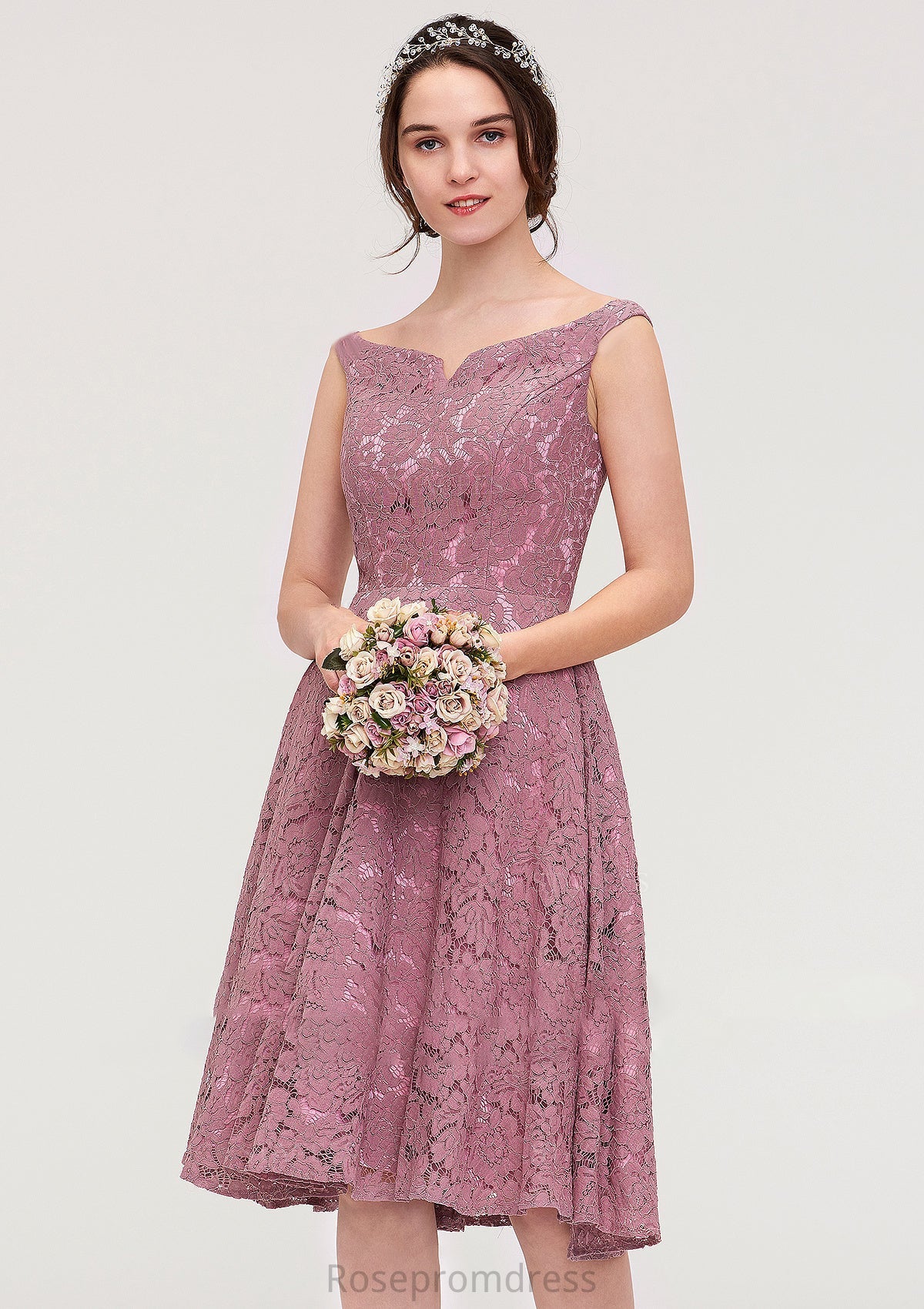 Sweetheart Sleeveless A-line/Princess Lace Knee-Length Bridesmaid Dresses Makenzie SRSP0025421