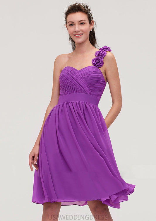 One-Shoulder Sleeveless Knee-Length Chiffon A-line/Princess Bridesmaid Dresseses With Pleated Flowers Catherine DSP0025441