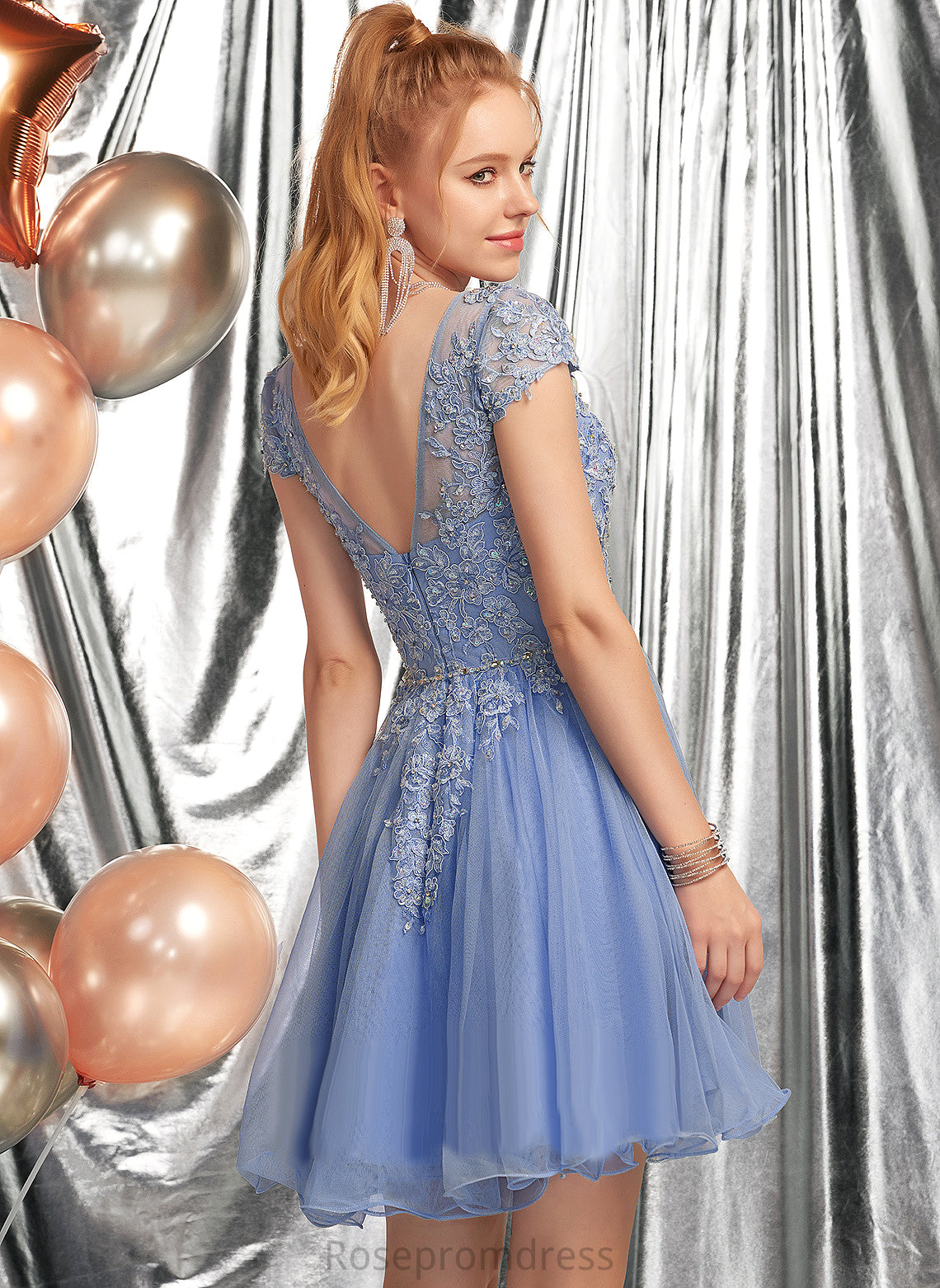 A-Line Neck Scoop Kira Short/Mini Beading Dress Tulle With Appliques Homecoming Lace Homecoming Dresses Lace