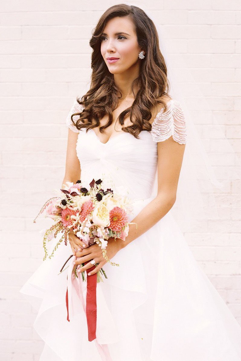 A-Line Short Sleeve Long Ivory Tulle Sweetheart Beaded Cute Backless Wedding Dresses RS335