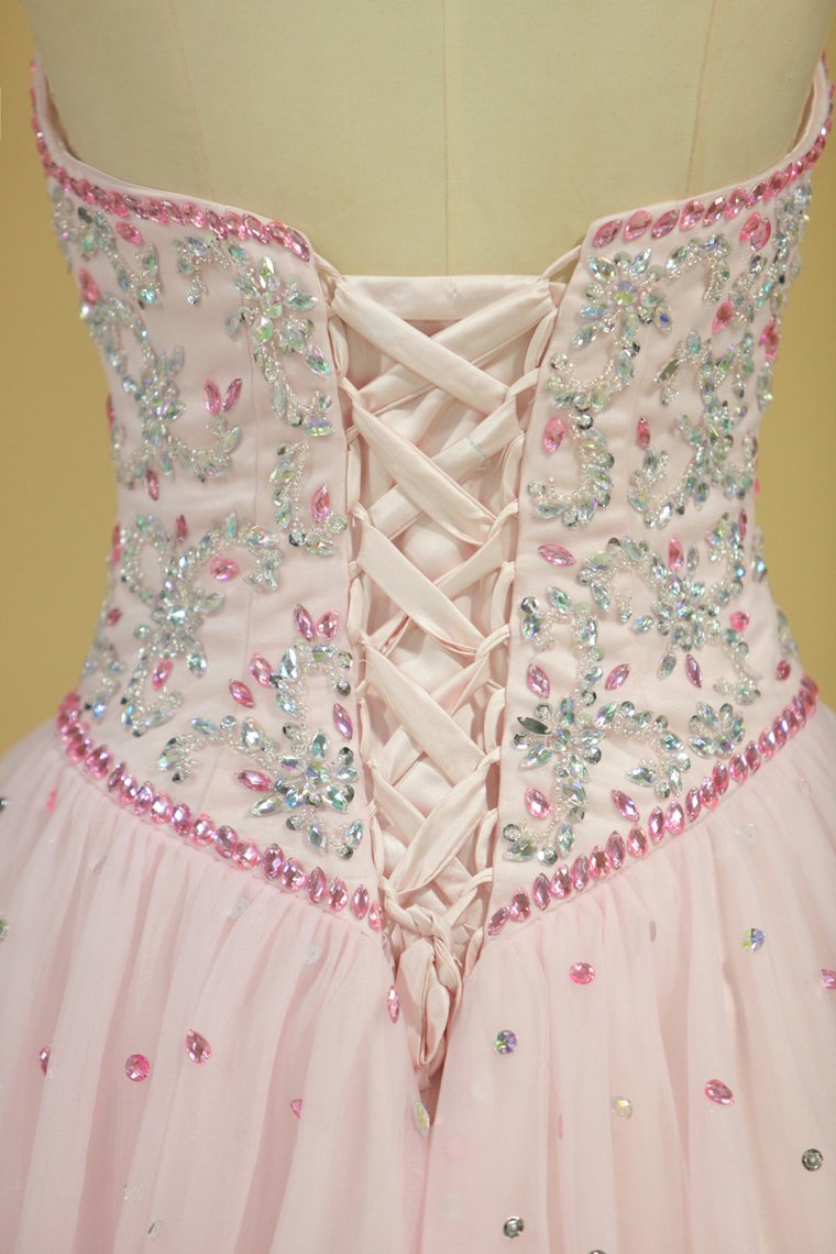 2024 Sweetheart Ball Gown Quinceanera Dresses Tulle With Beads And Rhinestones New