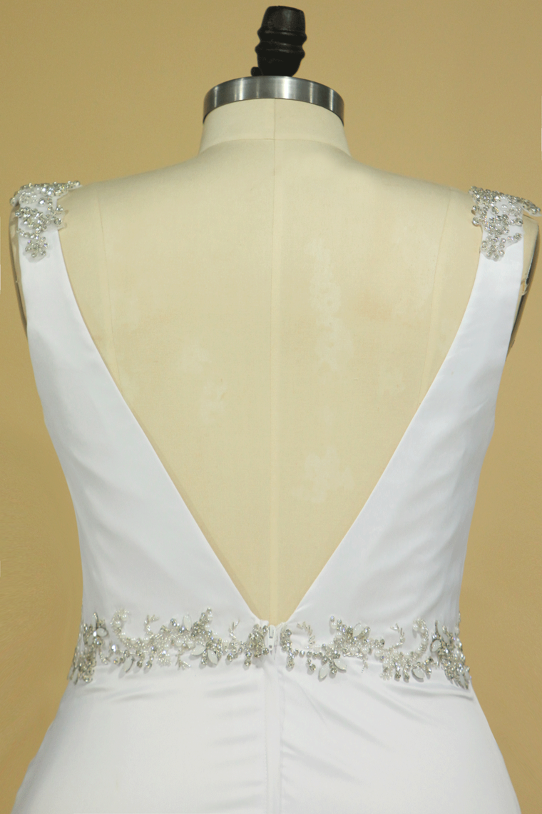 2024 Plus Size Wedding Dresses A Line V Neck Open Back With Beading Stretch Satin