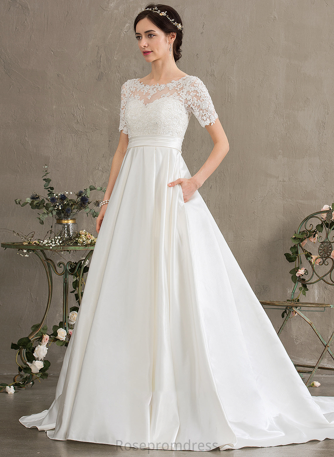 Sequins Court Train Satin Ball-Gown/Princess Pockets Wedding Neck Dress Wedding Dresses Beading Scoop With Isla