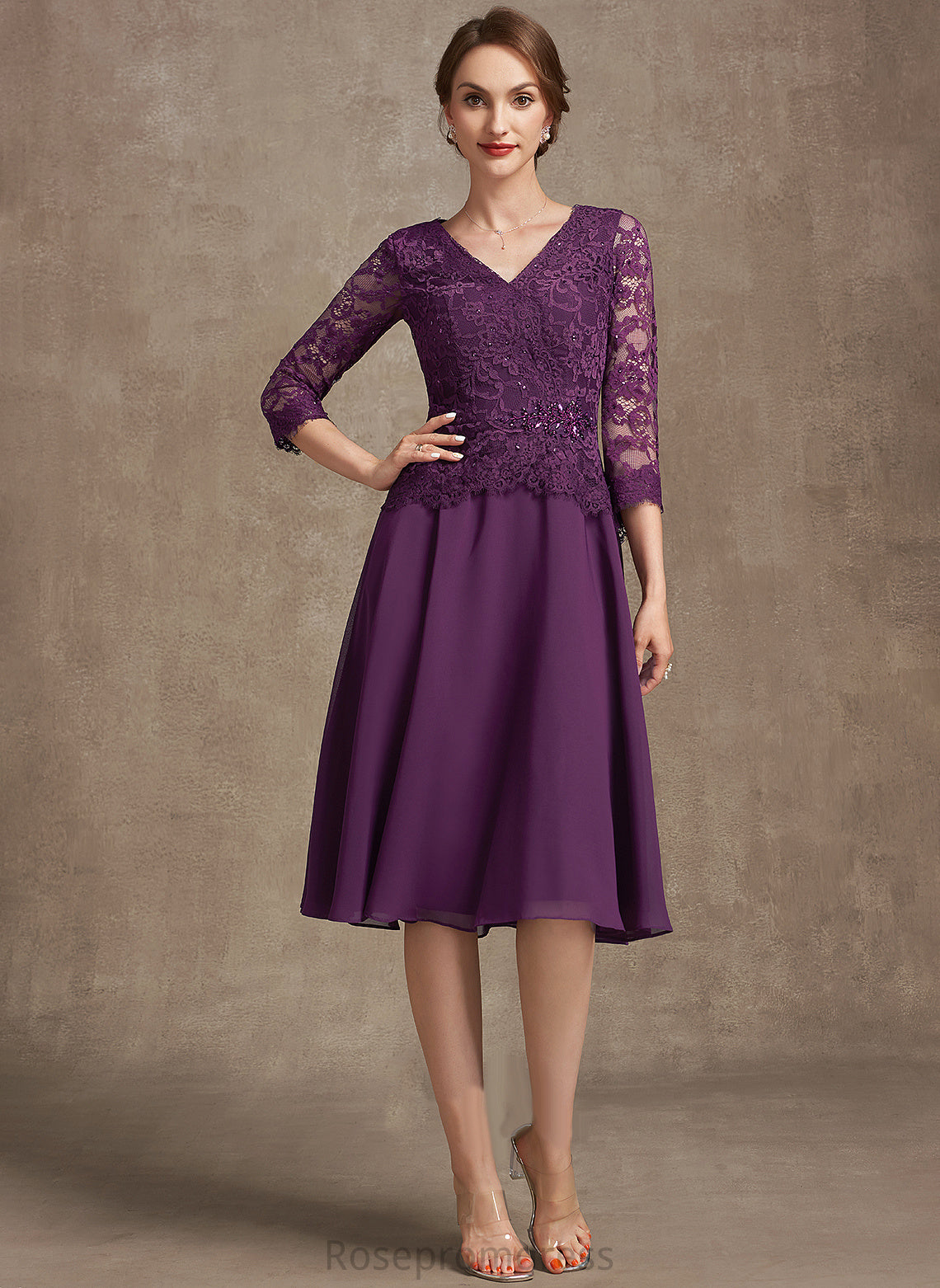 Dress of Mother of the Bride Dresses Beading With the Chiffon A-Line Sequins Bride Harper Lace Mother Knee-Length V-neck