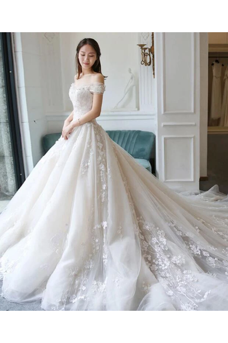 Ball Gown Off The Shoulder Appliques Wedding Dresses Ivory Bridal SRSPAQ8752B