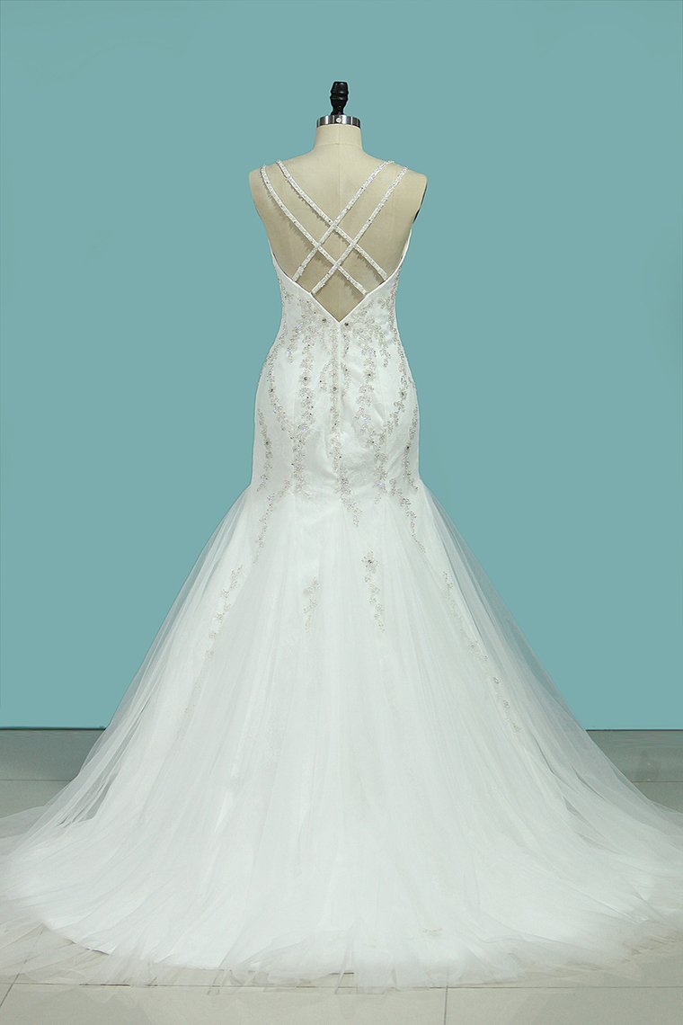 2024 Spaghetti Straps Mermaid/Trumpet Wedding Dresses Tulle With Beading