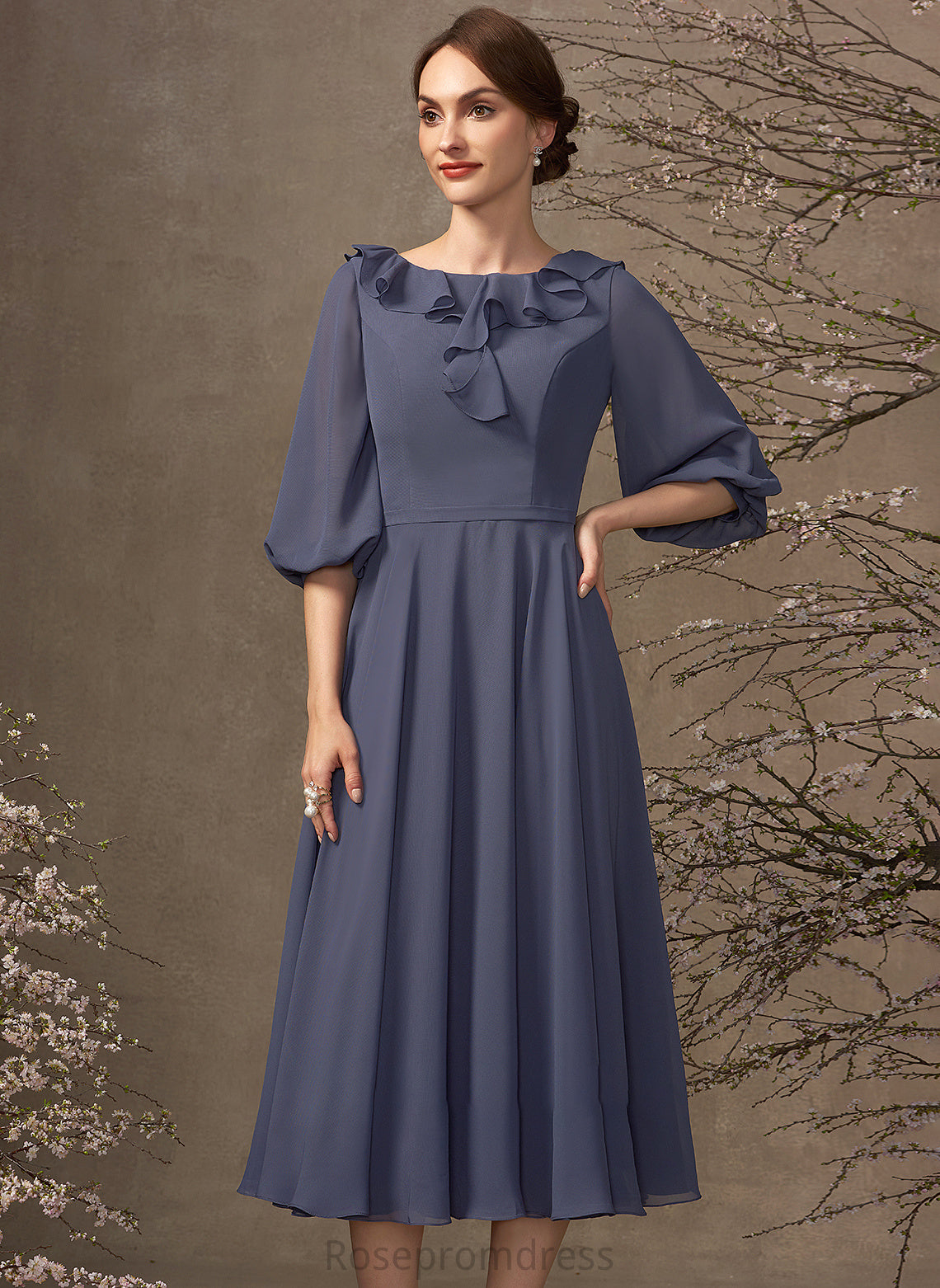 A-Line Ruffles Mother With Dress Tea-Length Mother of the Bride Dresses Cascading the Bride Yuliana Scoop Chiffon of Neck