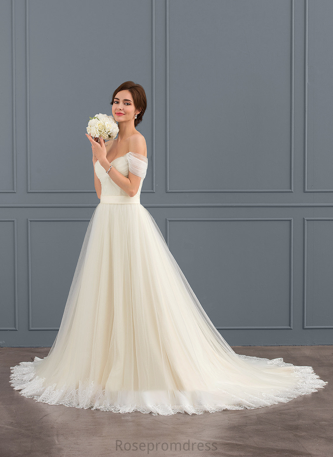 Robin Train Ball-Gown/Princess Tulle Lace Court Wedding With Dress Wedding Dresses Off-the-Shoulder Ruffle