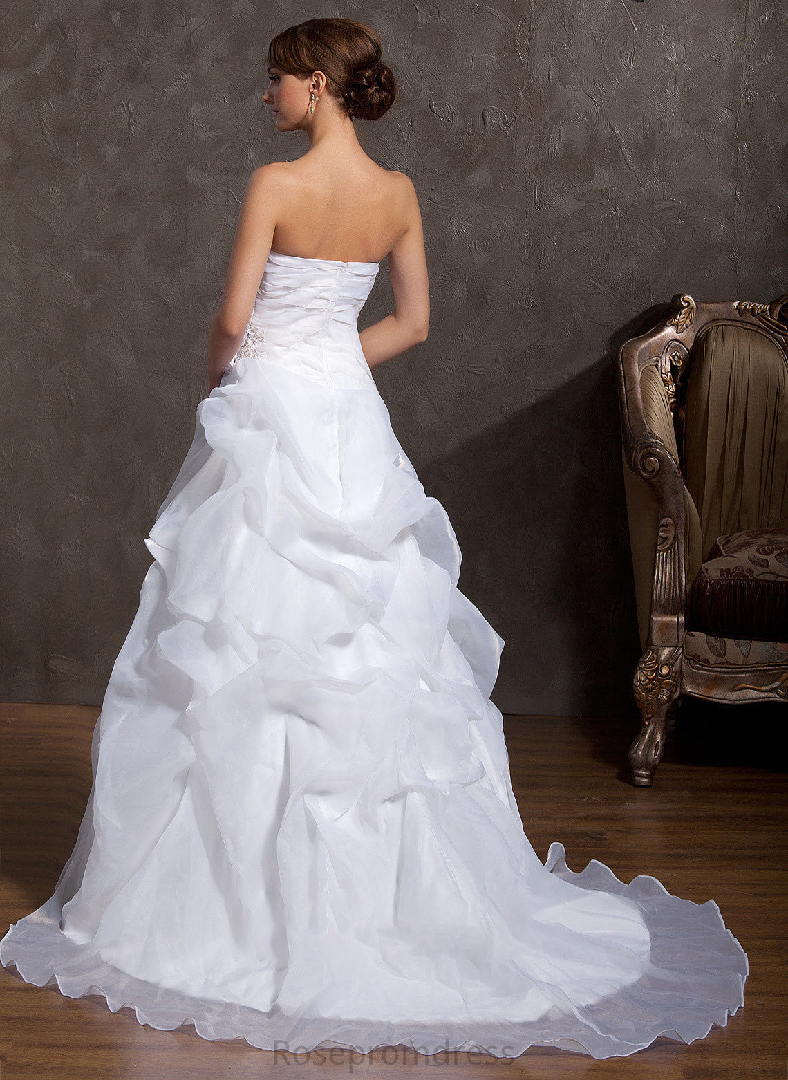 Organza With Ball-Gown/Princess Wedding Dresses Appliques Wedding Train Sweetheart Court Beading Gabrielle Dress Lace Flower(s)