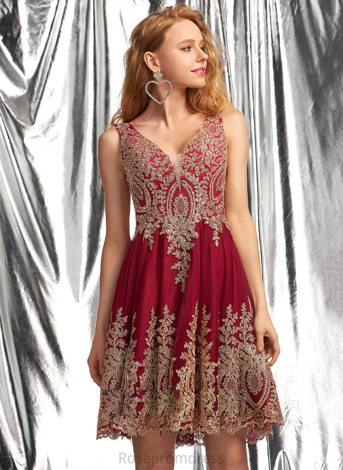 Prom Dresses Short/Mini V-neck With Lace Tulle A-Line Appliques Celeste