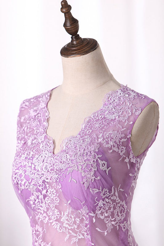 2024 Two-Layer Cocktail Dresses A Line V-Neck With Appliques Zipper Up