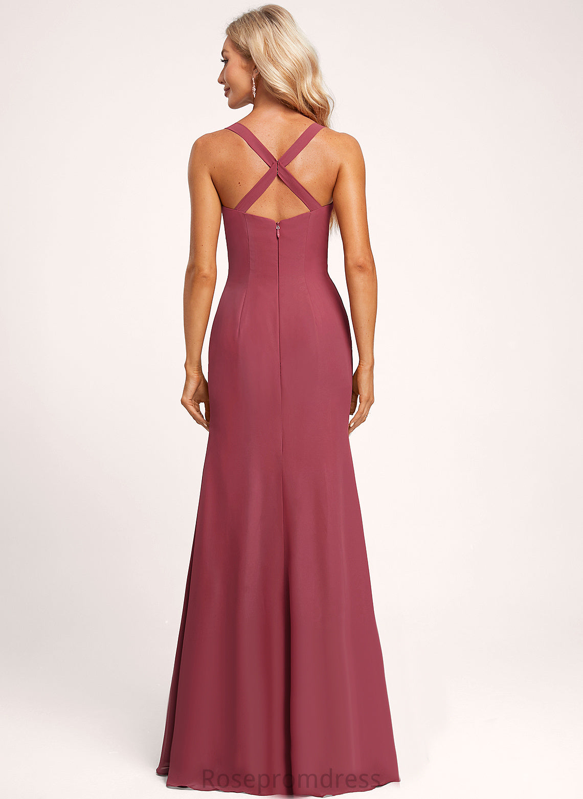Straps&Sleeves Floor-Length Square Neckline A-line Silhouette Fabric Length Louise Tulle Floor Length Sleeveless Bridesmaid Dresses