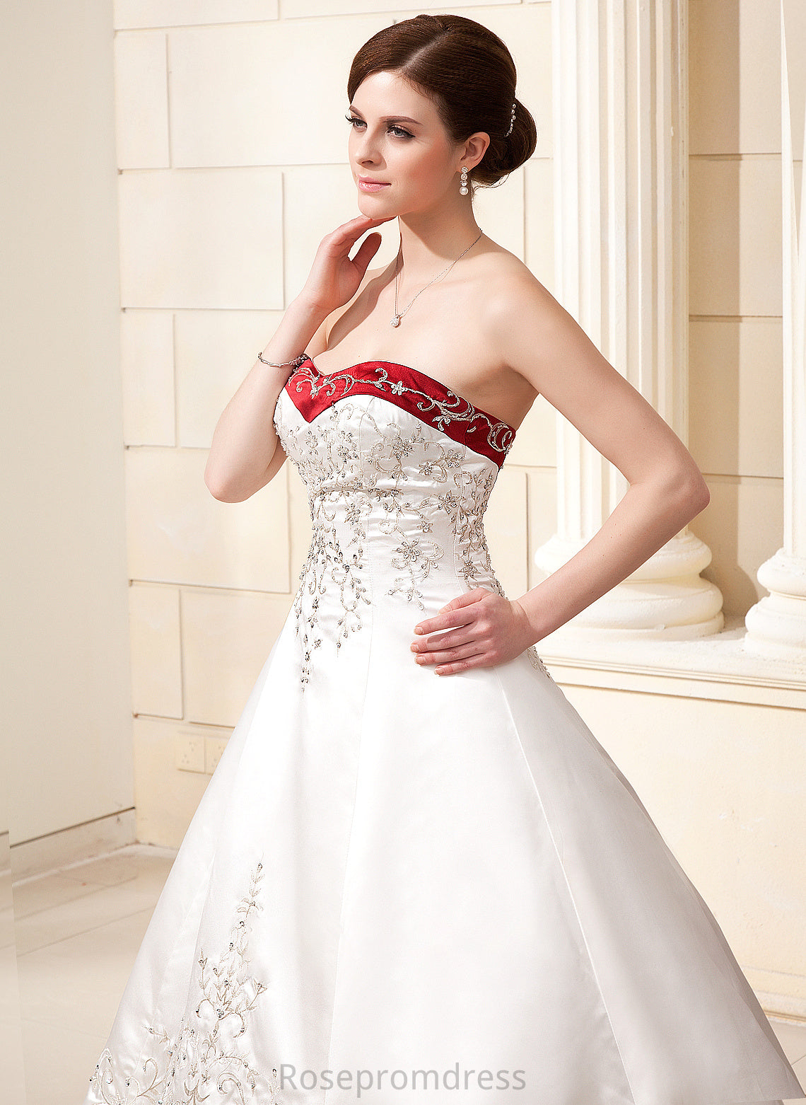 Alia Train Ball-Gown/Princess With Beading Sash Wedding Dresses Sequins Dress Wedding Sweetheart Satin Chapel Embroidered