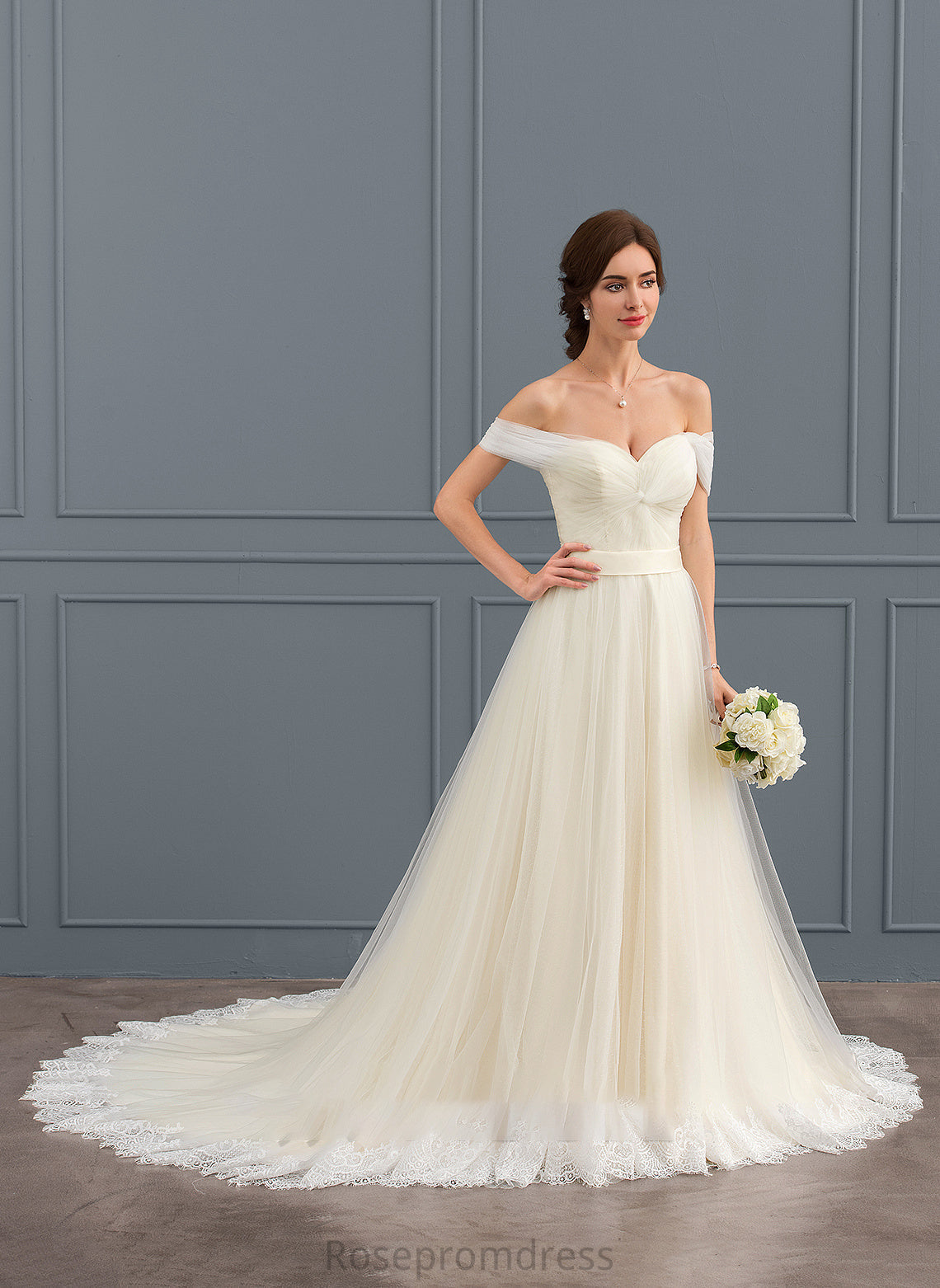 Robin Train Ball-Gown/Princess Tulle Lace Court Wedding With Dress Wedding Dresses Off-the-Shoulder Ruffle