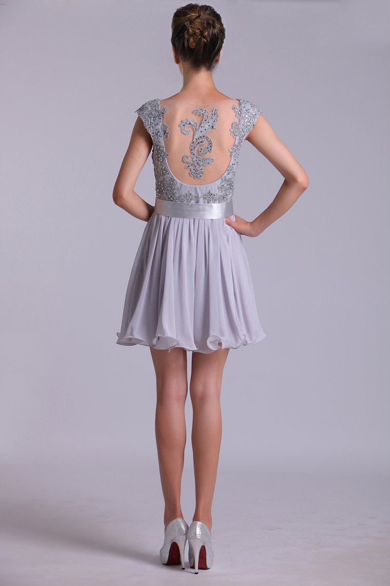 2024 Off The Shoulder A-Line Homecoming Dresses With Applique Tulle And Chiffon