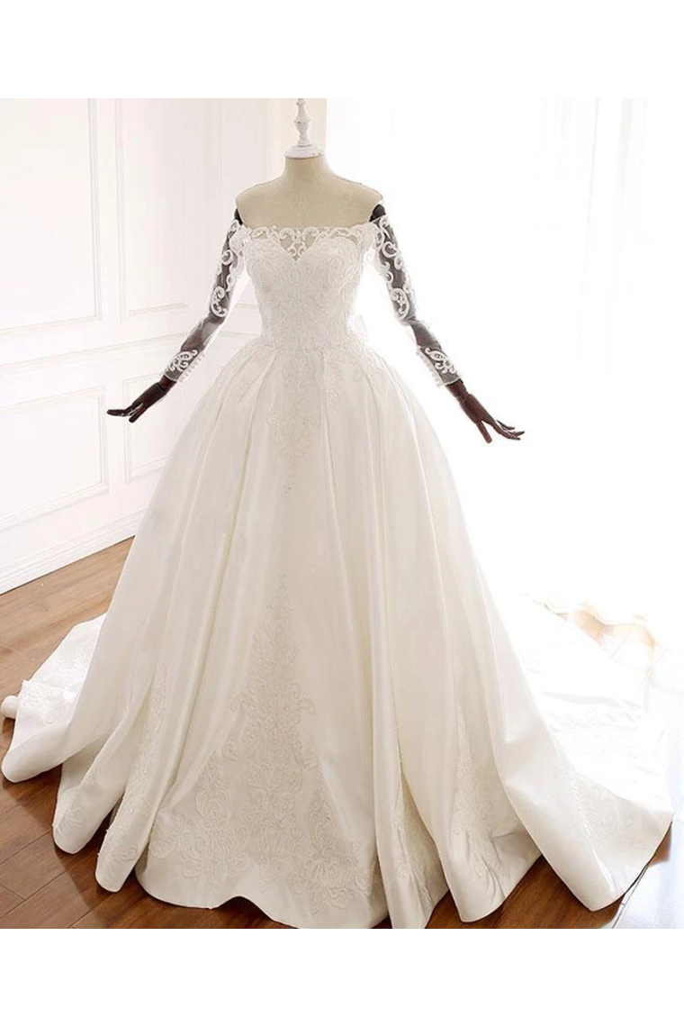 Ball Gown Long Sleeves Wedding Dress With Appliques Satin Bridal SRSP1JNP34P