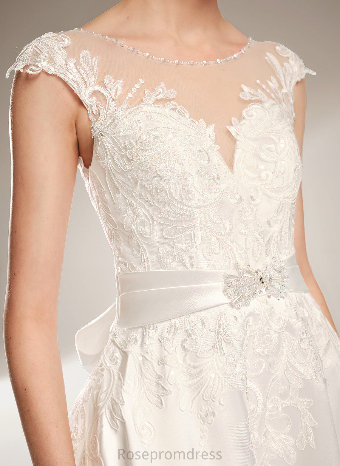 Scoop Beading Wedding Dresses With Luna Neck Satin Sequins Dress Chapel Ball-Gown/Princess Wedding Train