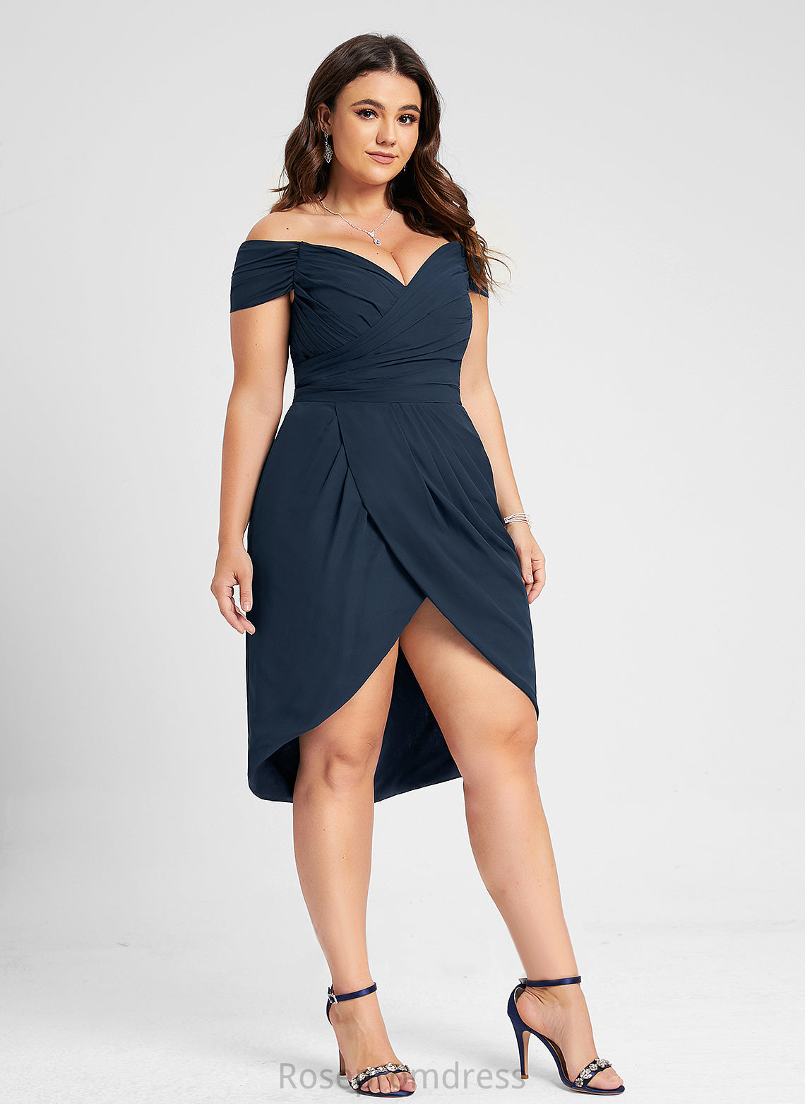 Karla Sheath/Column Dress Off-the-Shoulder Cocktail Dresses Asymmetrical Ruffle Chiffon With Cocktail