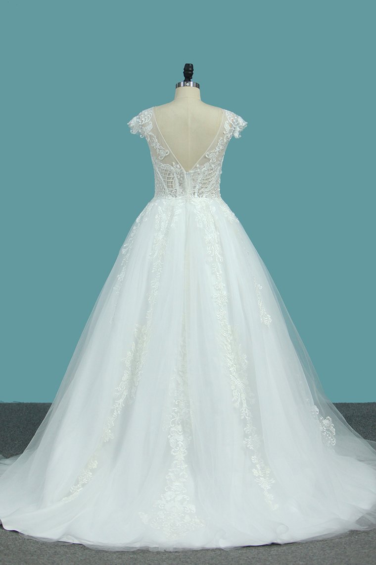 2024 Scoop Short Sleeves Tulle A Line Wedding Dresses With Applique Chapel Train