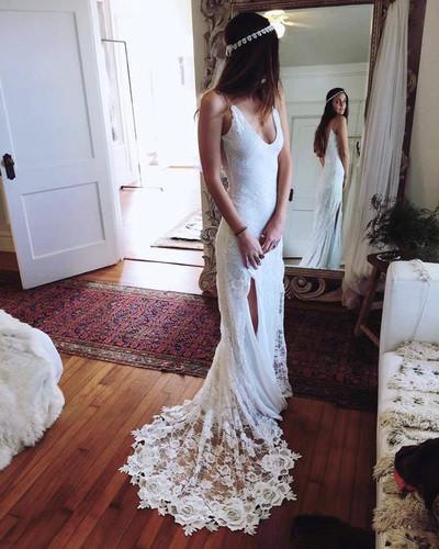 Romantic Boho Backless Lace Mermaid Elegant Ivory Wedding Dress RS151