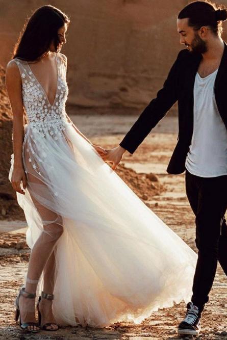A-Line Deep V-Neck Sweep Train Tulle Ivory Wedding Dress with Appliques Split SRS15049