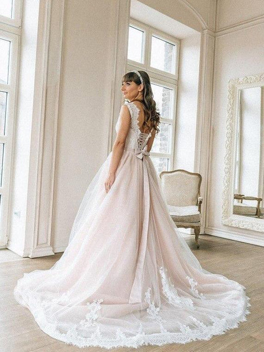 A Line Nude Tulle Pink Lace Appliqued Ball Gown Lace up Beach Wedding Dresses RS918