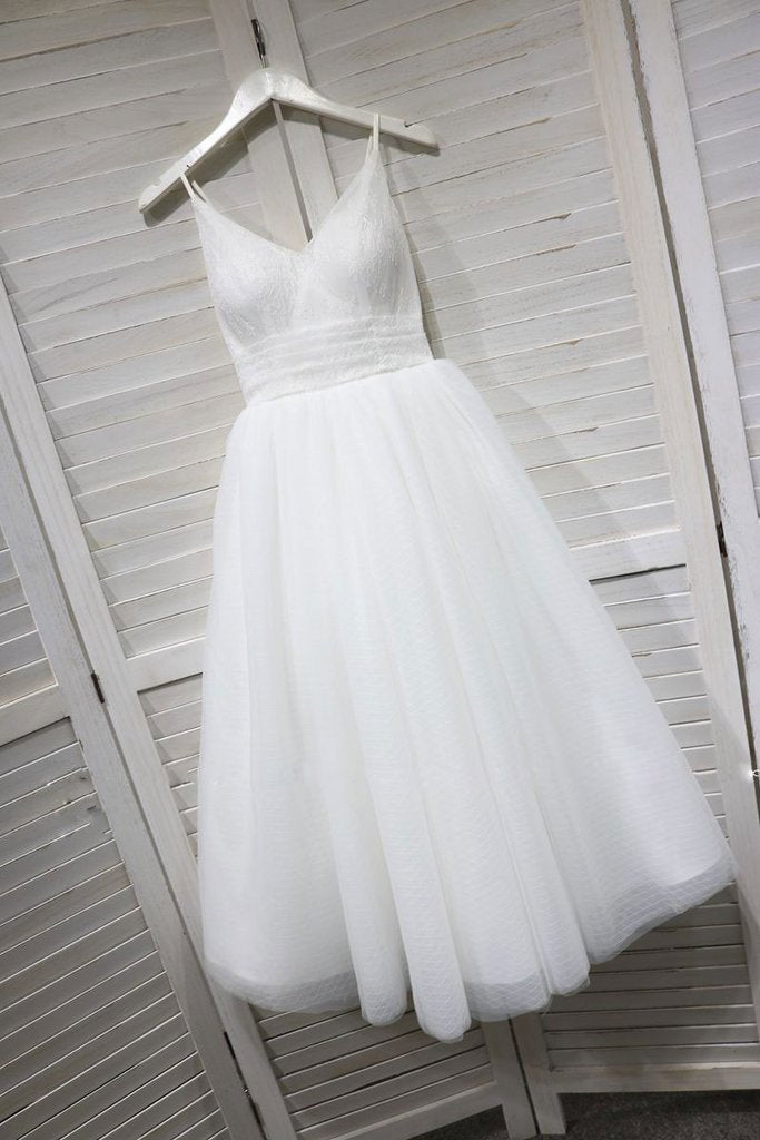 A Line Spaghetti Straps White Lace up Tulle V Neck Short Prom Dress Homecoming Dress H1028