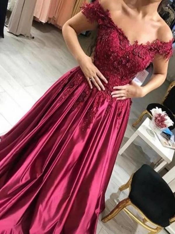 Ball Gown Red Lace Appliques Prom Dresses Off the Shoulder Quinceanera Dresses JS500