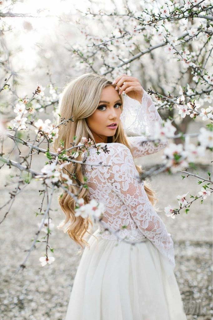 Dark Navy Long Sleeve Lace Homecoming Dresses with Tulle Knee Length Cocktail Dresses H1055