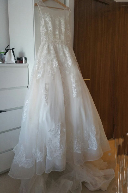Sheer Castle Ivory Ball Illusion Back Appliques Lace Chapel Train Wedding Dress RS198