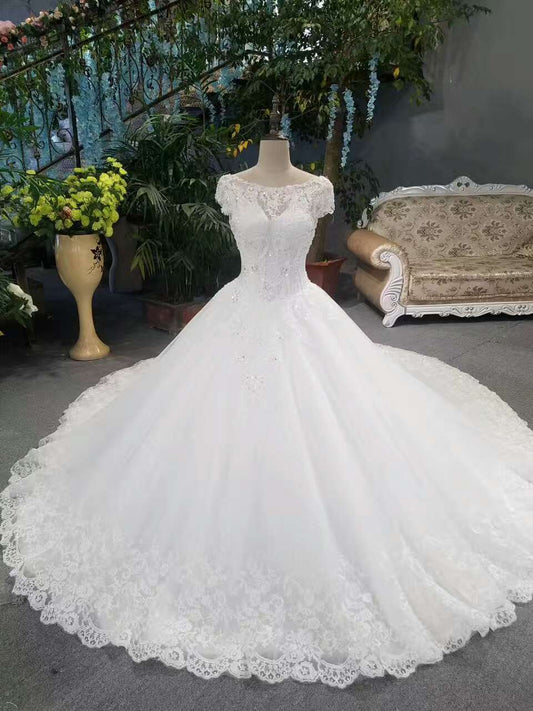 2024 New Arrival Wedding Dresses Lace Up Scoop Lace Up With Appliques And Beads