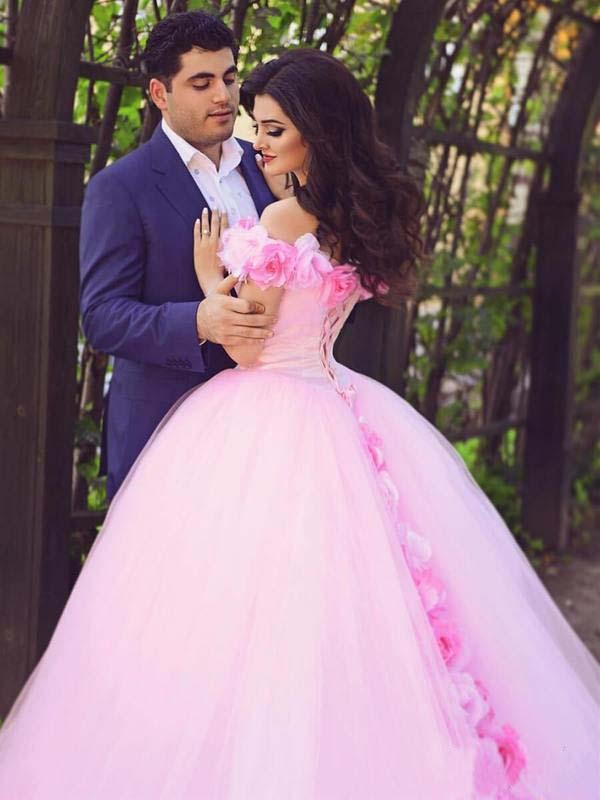 Pink Cathedral Off the Shoulder Ball Gown Vintage 3D Flower Applique Wedding Dresses RS379